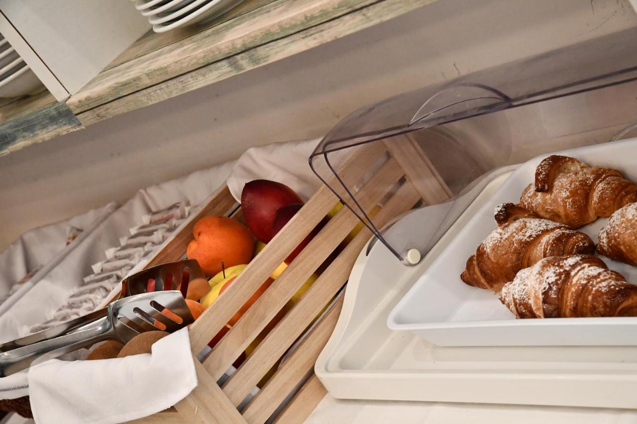 Hotel Criniera D'Oro Rimini Zewnętrze zdjęcie